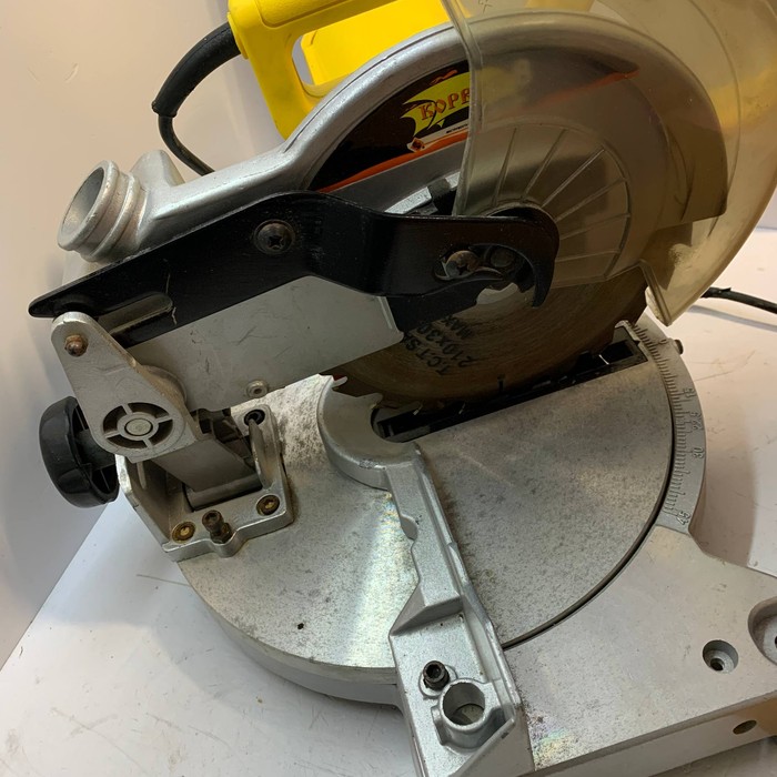 Торцовочная пила Энкор Корвет 8М