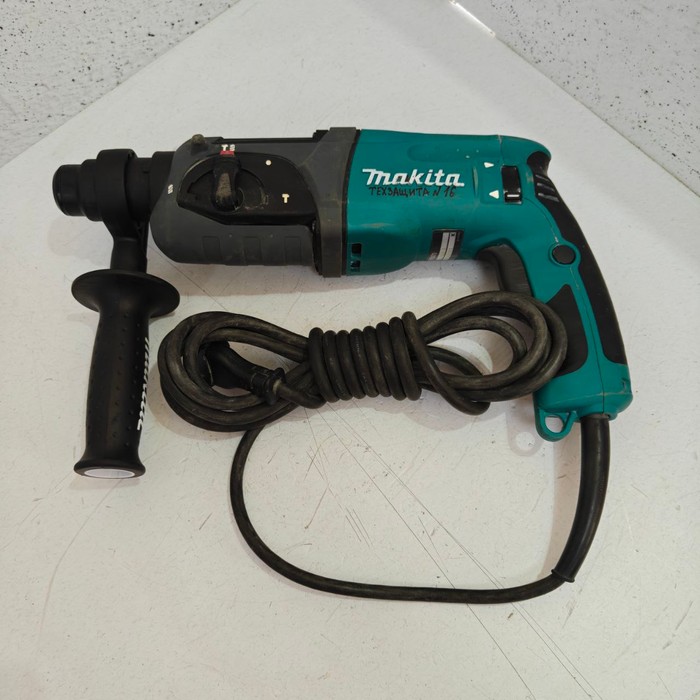 Перфоратор Makita HR2470