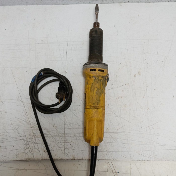 Прямошлифовальная машина DeWalt DWE4884