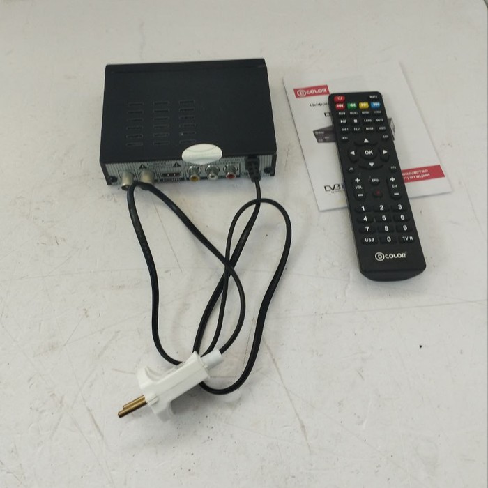 Приставка D-Color DC1301HD