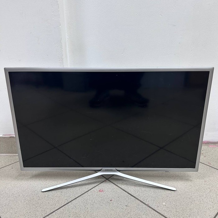 SMART-TV Телевизор Samsung UE32M5550AU