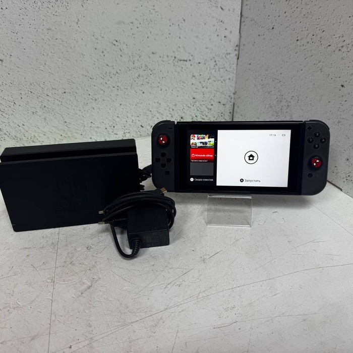 Игровая приставка Nintendo Switch OLED