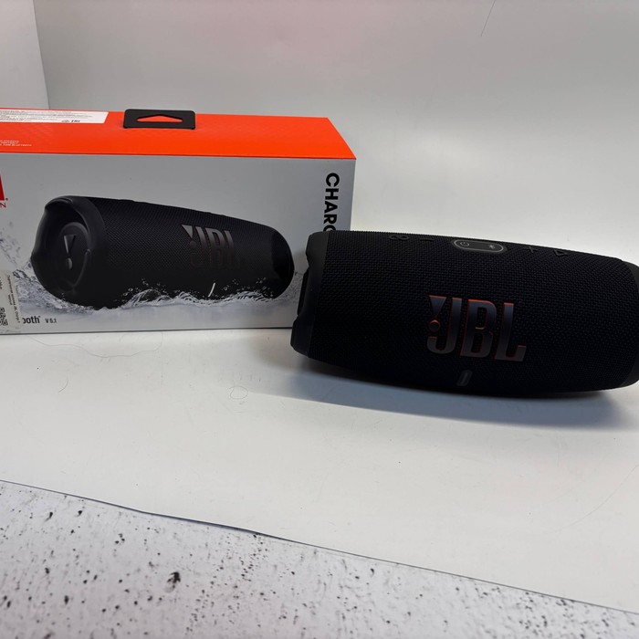 Портативная колонка JBL CHARGE 5