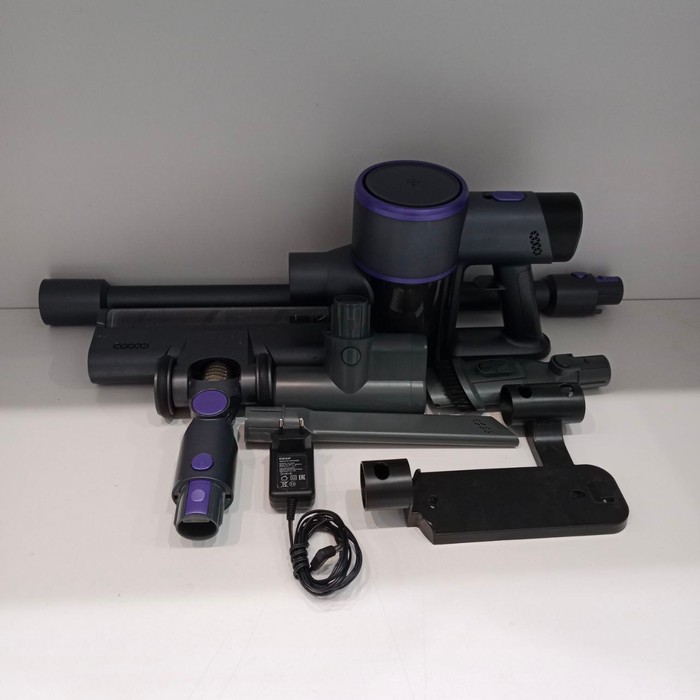 Вертикальный пылесос DEXP DS-H400