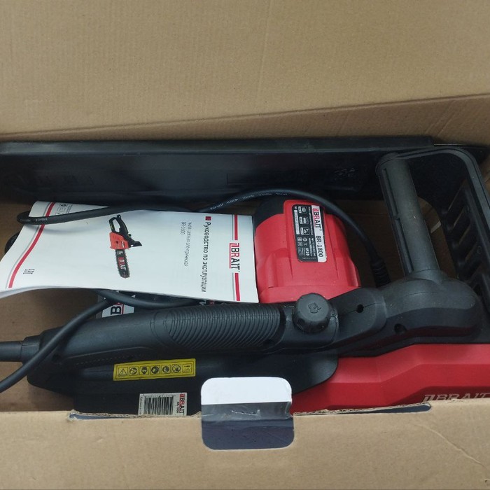 Электропила BRAIT BR1800