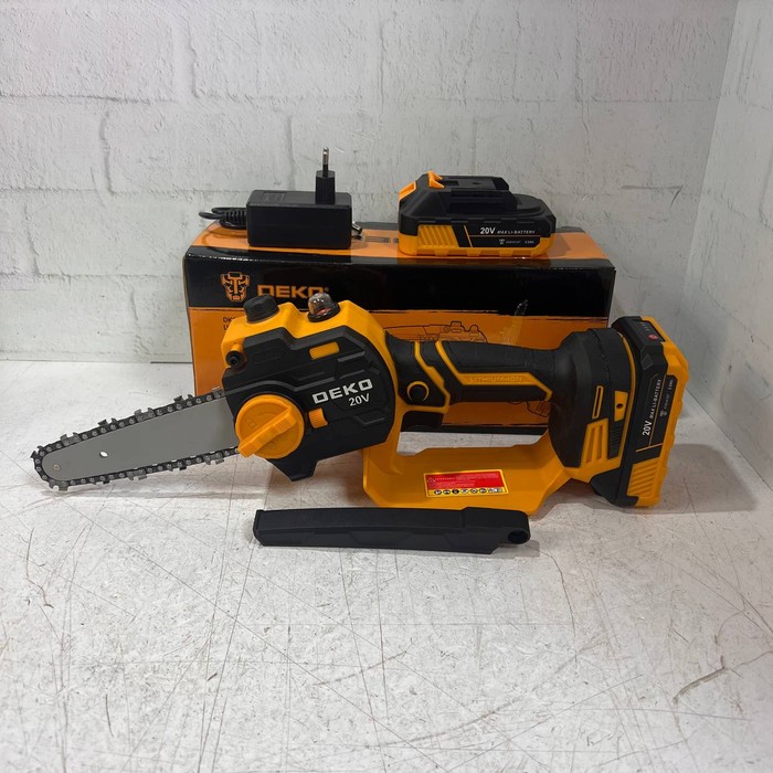 Электропила Deko DKCHS 20-6
