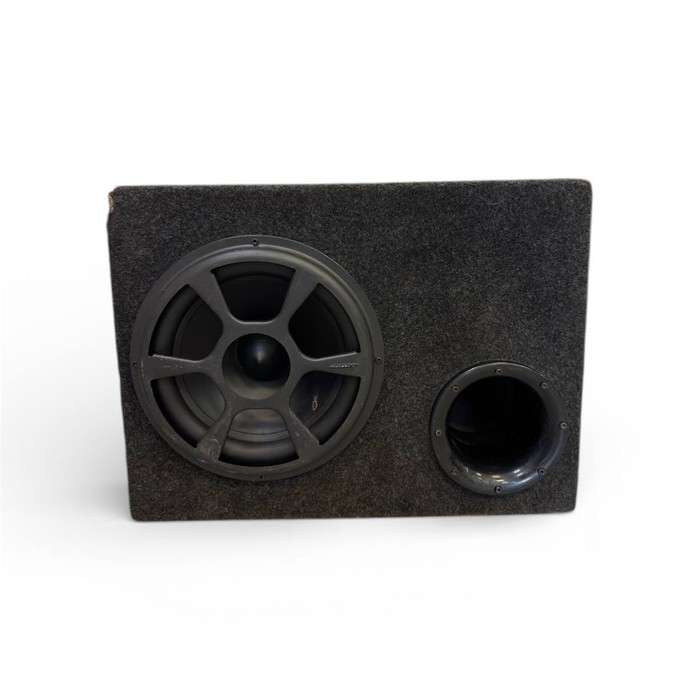 Сабвуфер Cadence UD 104H