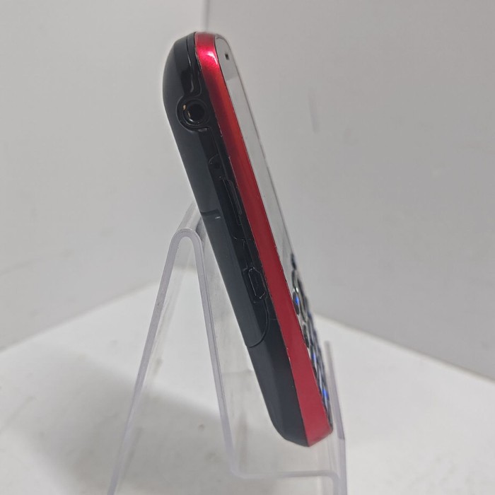 Кнопочный телефон Explay MU220