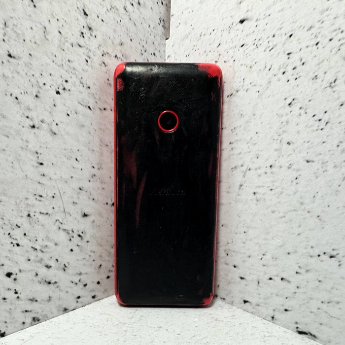 Кнопочный телефон Philips E517