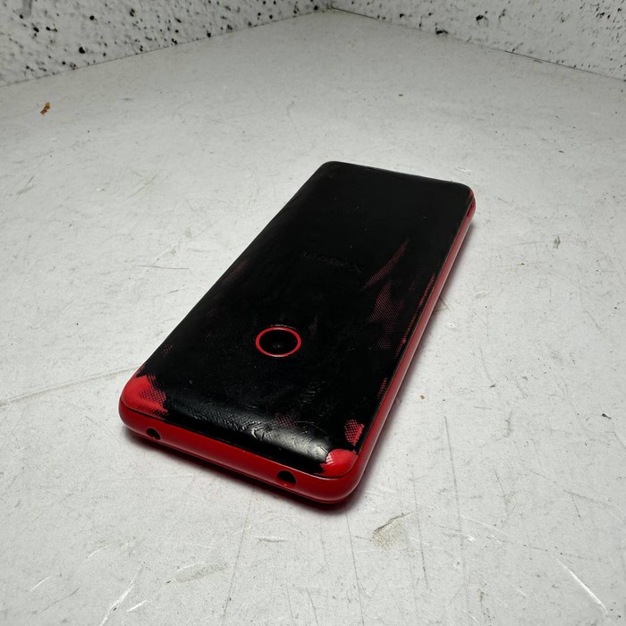 Кнопочный телефон Philips E517