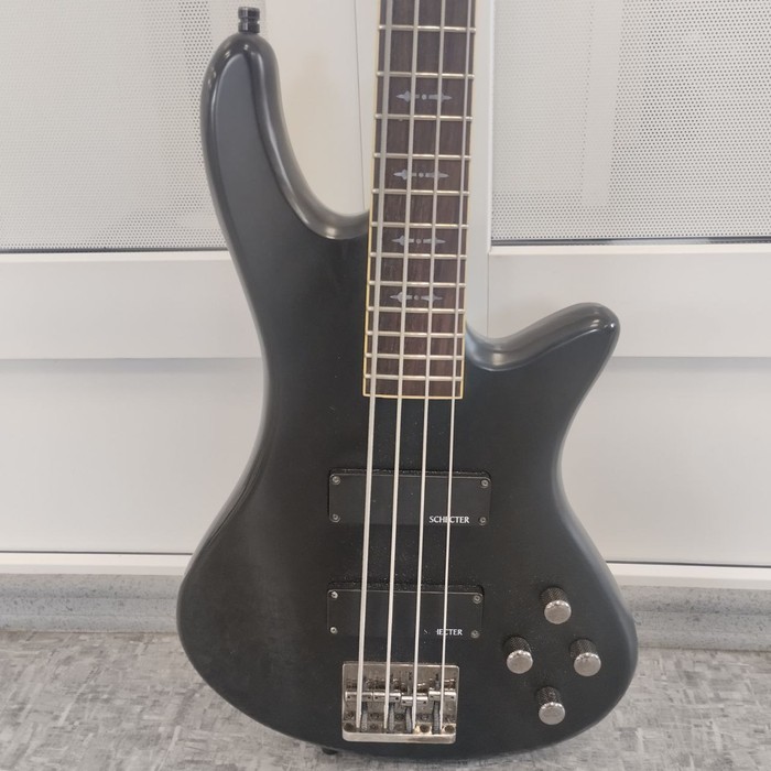 Гитара SCHECTER STILETTO STEALTH 4