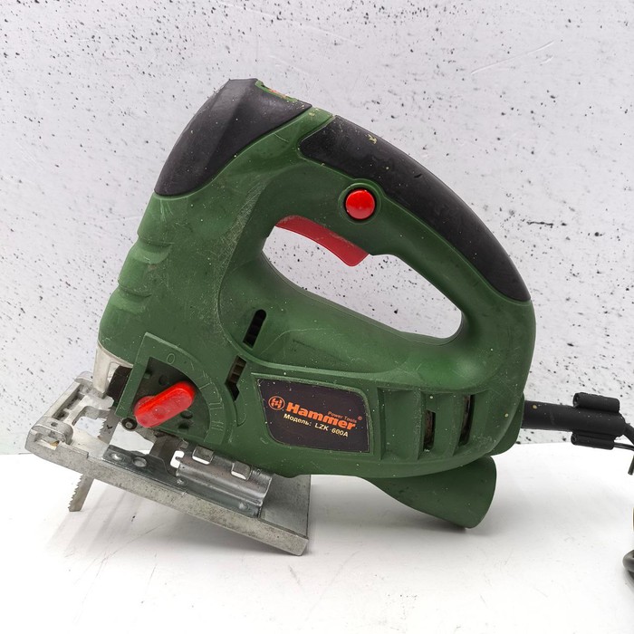 Электролобзик Hammer LZK 600A