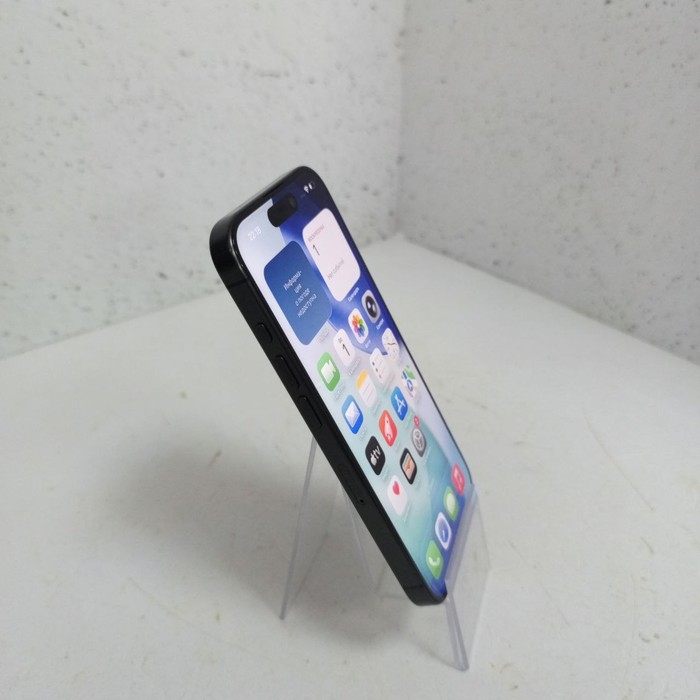 Смартфон Apple iPhone 15 Pro 8/128 Черный