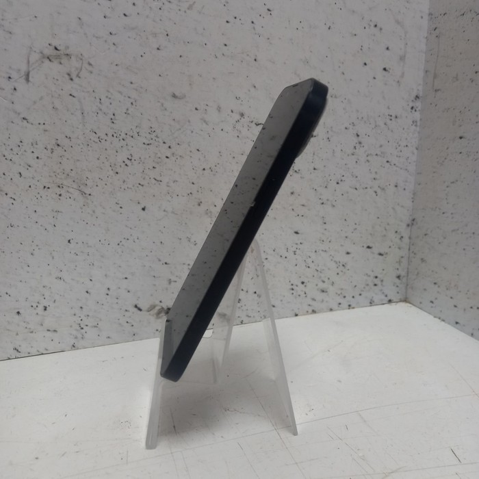 Смартфон Apple iPhone 13 6/128 Черный