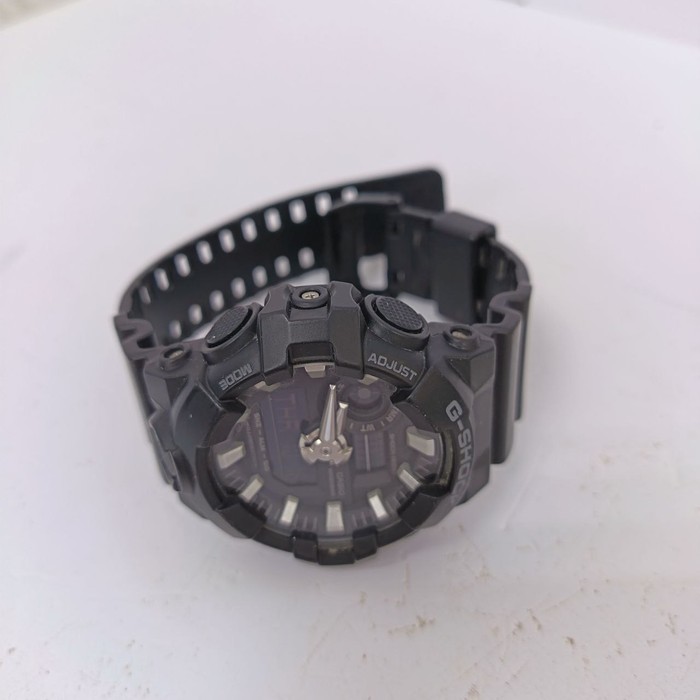 Наручные часы Casio G-Shock GA-700-1B