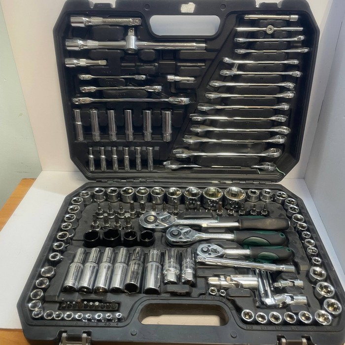 Набор инструментов (большой) Tools 151 предмет