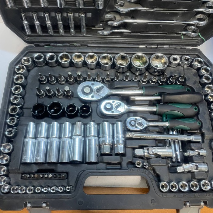Набор инструментов (большой) Tools 151 предмет