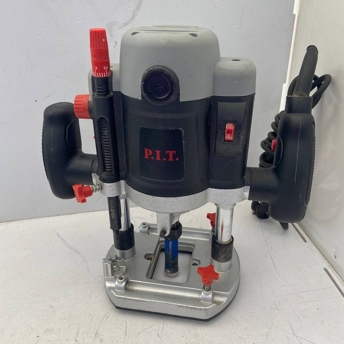 Фрезер P.I.T PER12-C