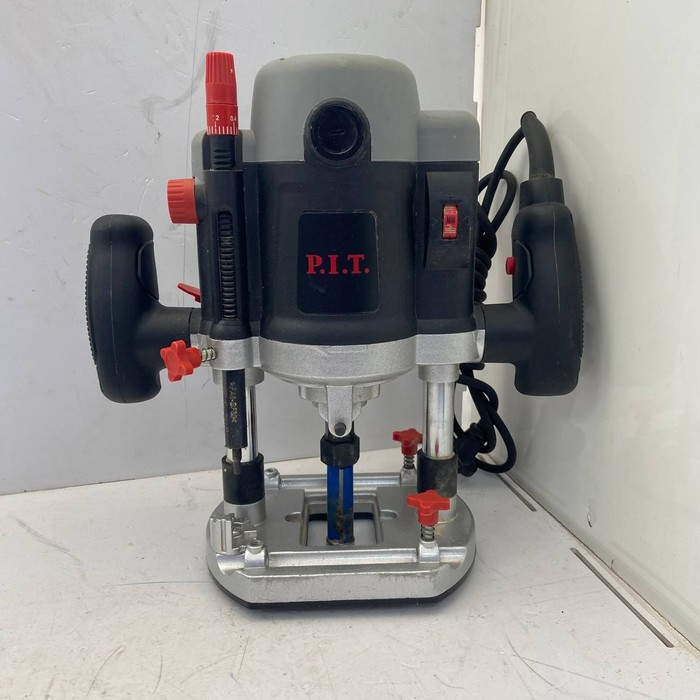 Фрезер P.I.T PER12-C