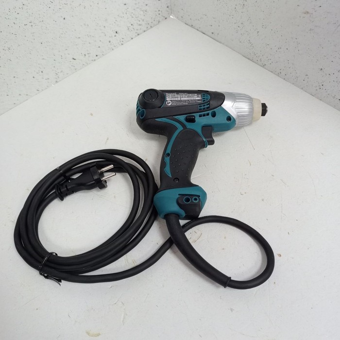 Шуруповерт Makita TD0101