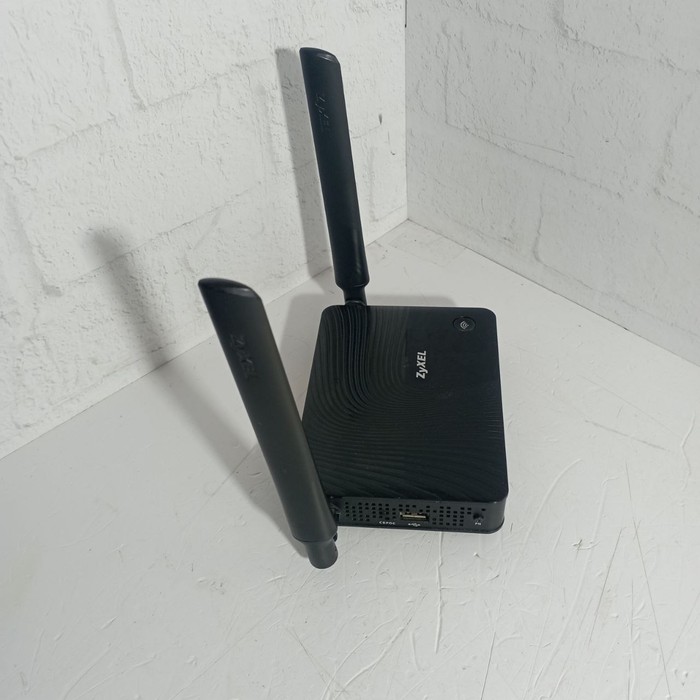 Роутер Zyxel Keenetic Omni II