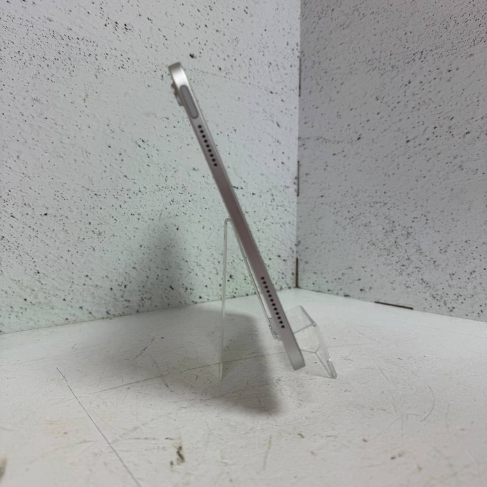 Планшет Apple iPad 11 (2025) 6/128 Серый