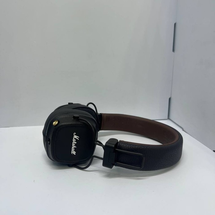Наушники Marshall Major IV