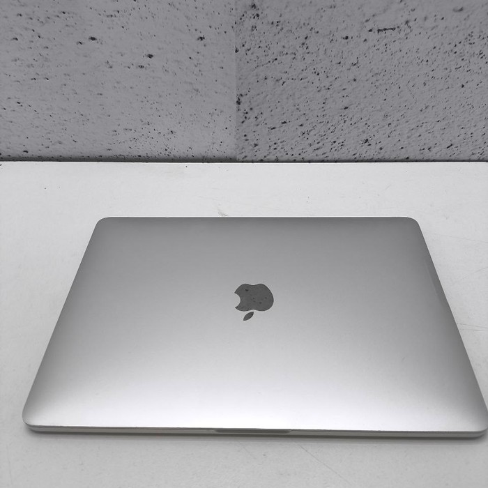 Ноутбук Apple MacBook Pro 13 2017