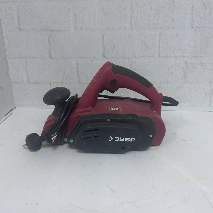 Электрорубанок ЗУБР ЗР-750-82