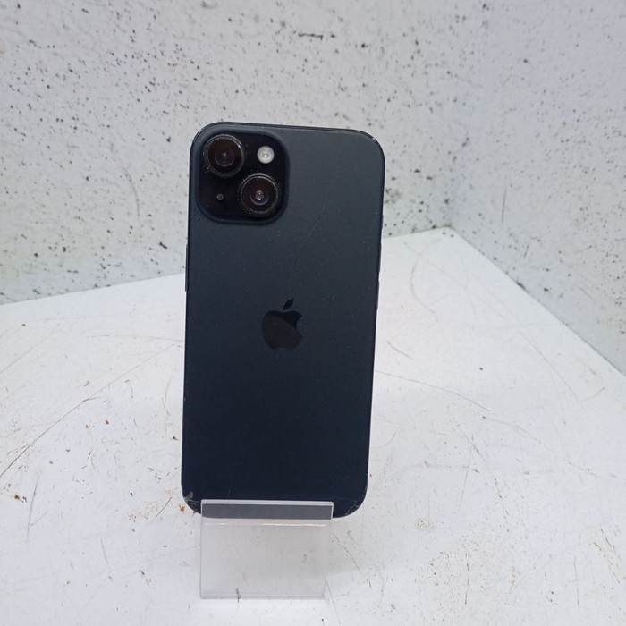 Смартфон Apple iPhone 15 6/256 Серый