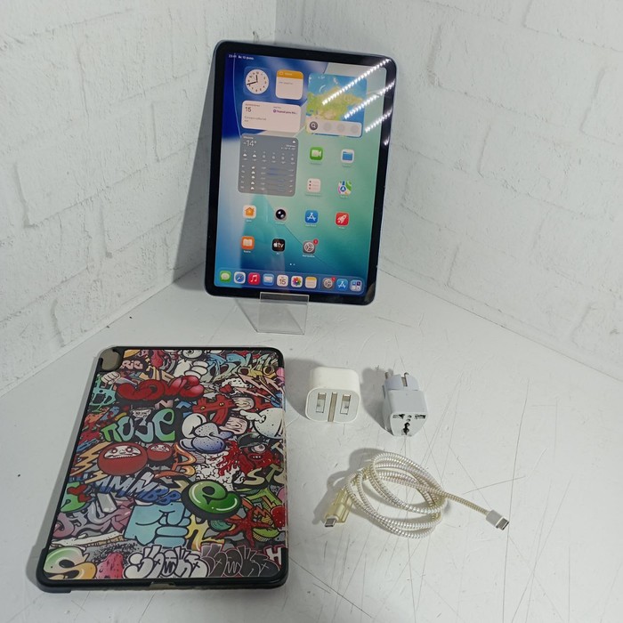Планшет Apple iPad Air (5-го поколения) (2022) 8/64 Синий