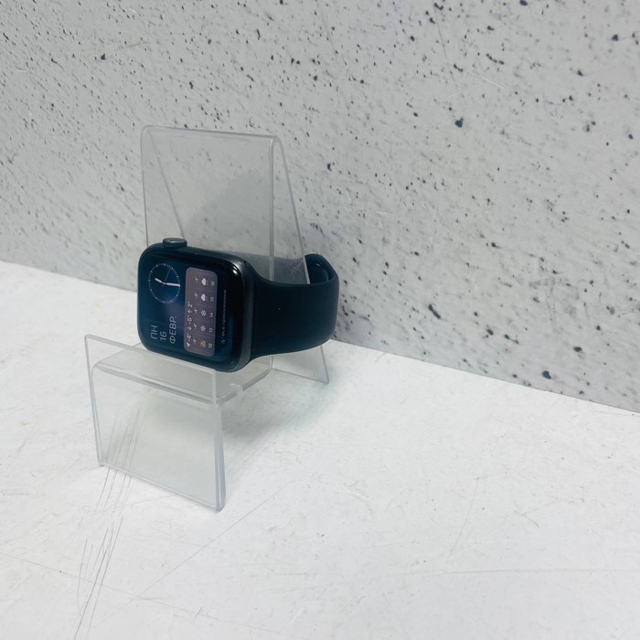 Смарт-часы Apple Watch SE 44mm