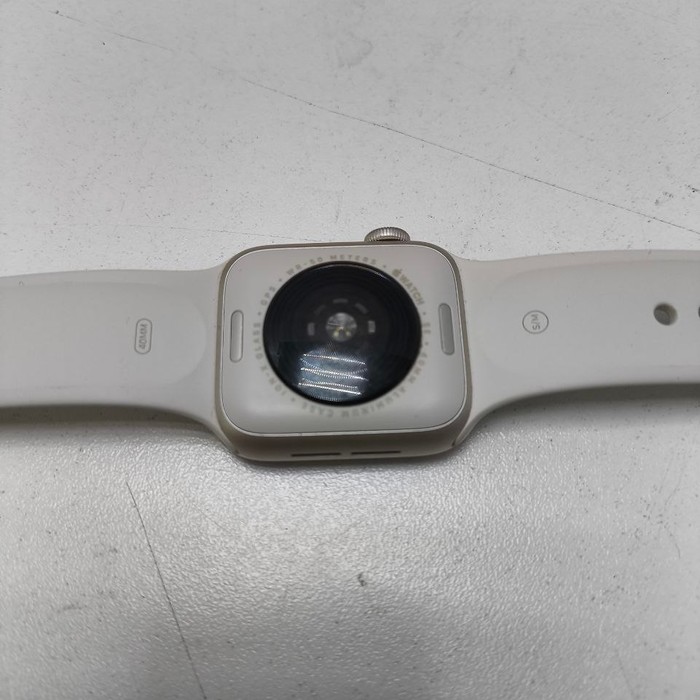 Смарт-часы Apple Watch SE 40mm