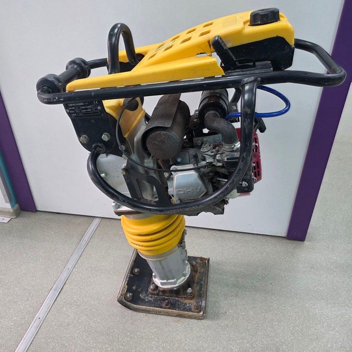 Вибромашина KOMAN Honda GX160 SG80H