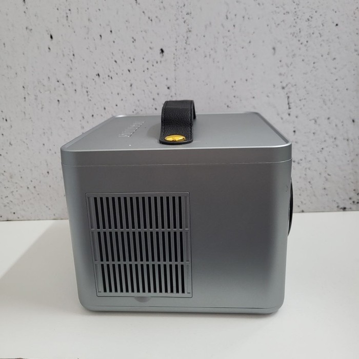 Проектор LuckyRoad F30