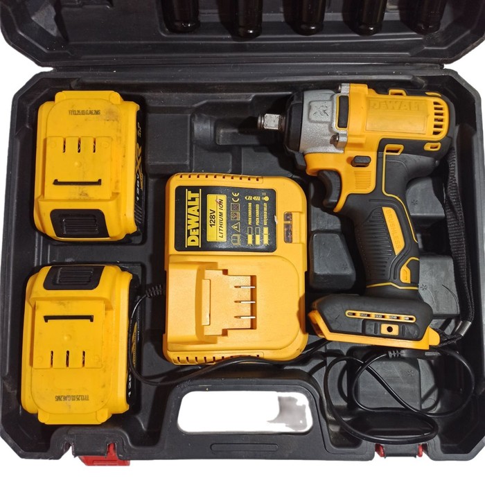 Гайковерт DeWALT DCF903