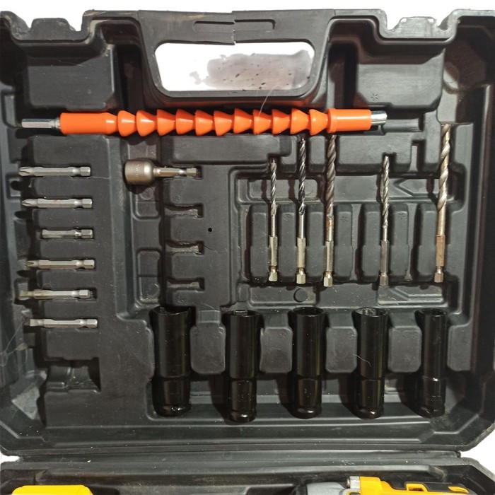 Гайковерт DeWALT DCF903