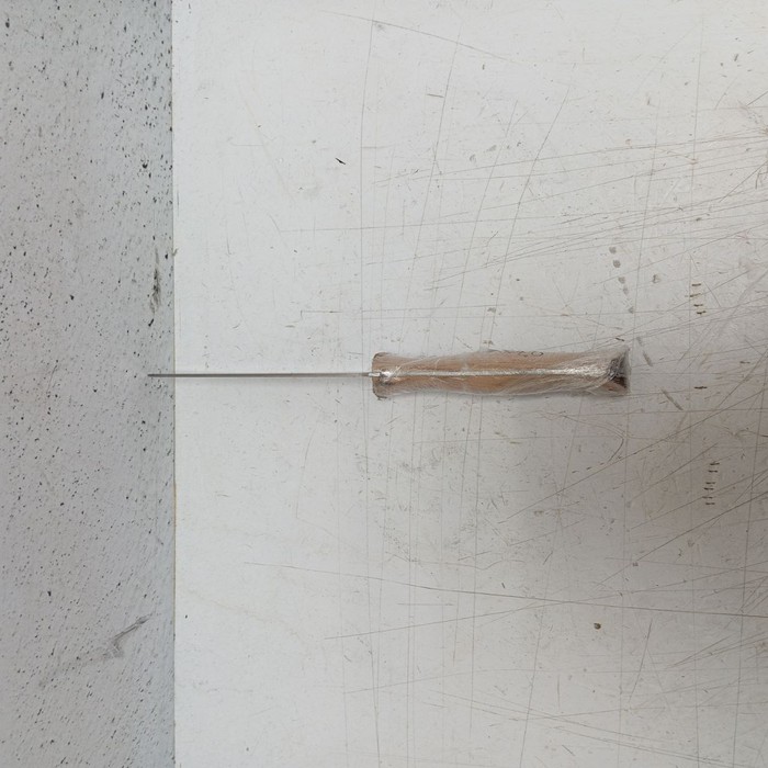 Нож Кизляр белая ручка