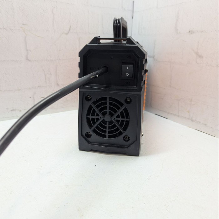 Сварочный аппарат Сварог REAL SMART ARC 200