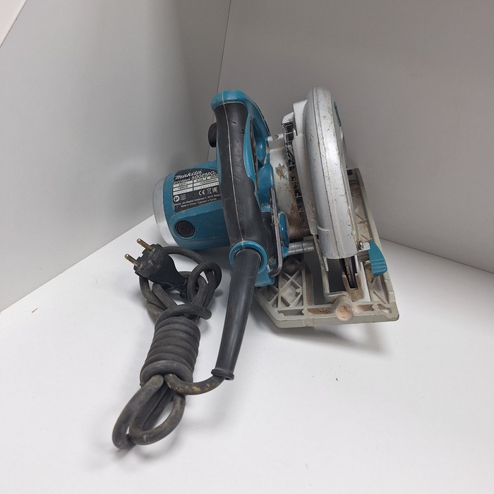 Дисковая пила Makita 5008 MG