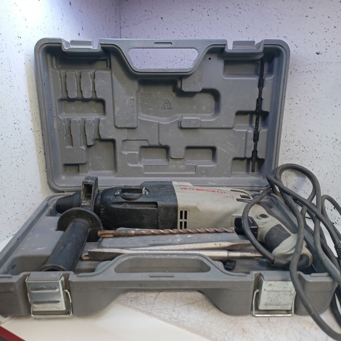 Перфоратор Интерскол П26-800ЭР