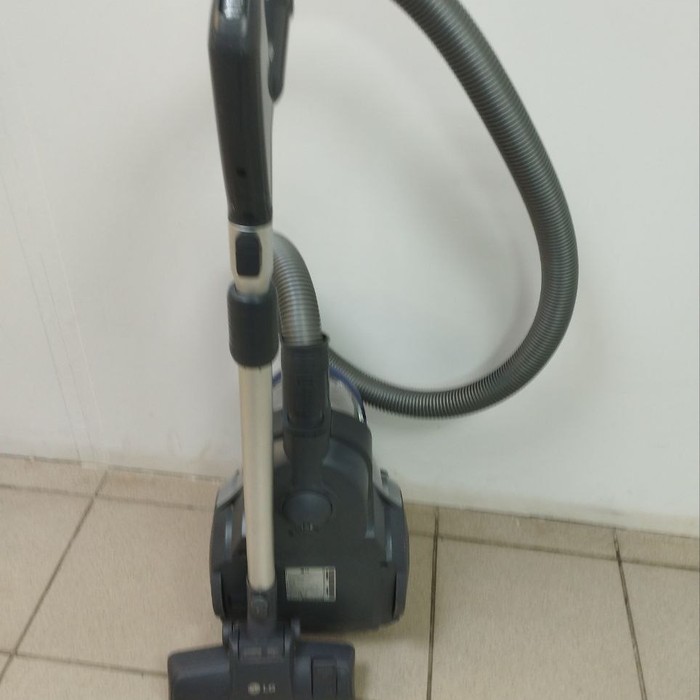 Пылесос LG VC73181NHAB