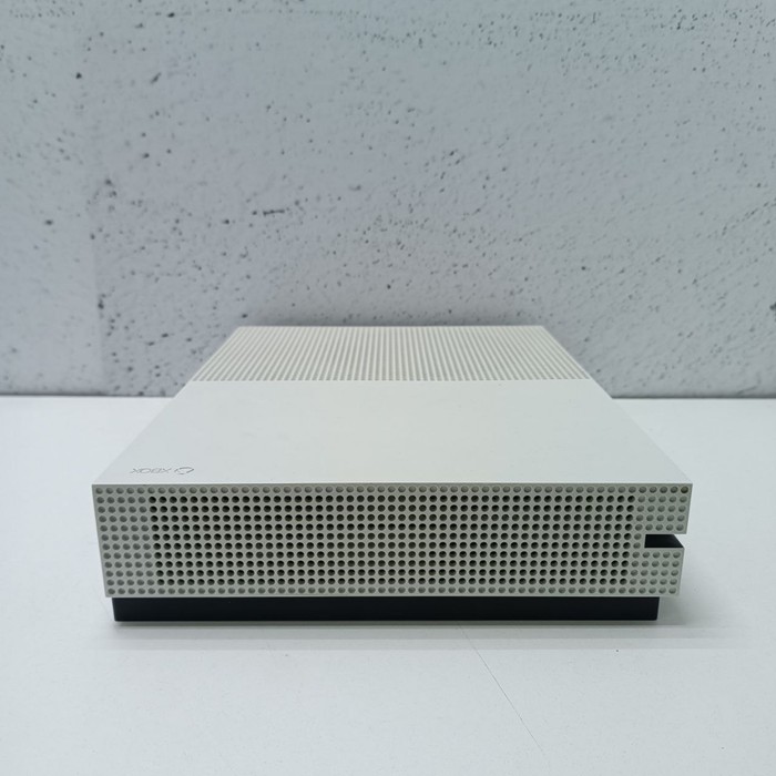 Игровая приставка Microsoft Xbox One S