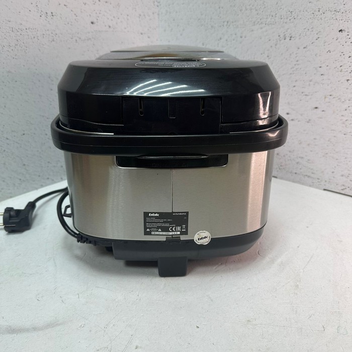 Мультиварка BBK BMC052 5L