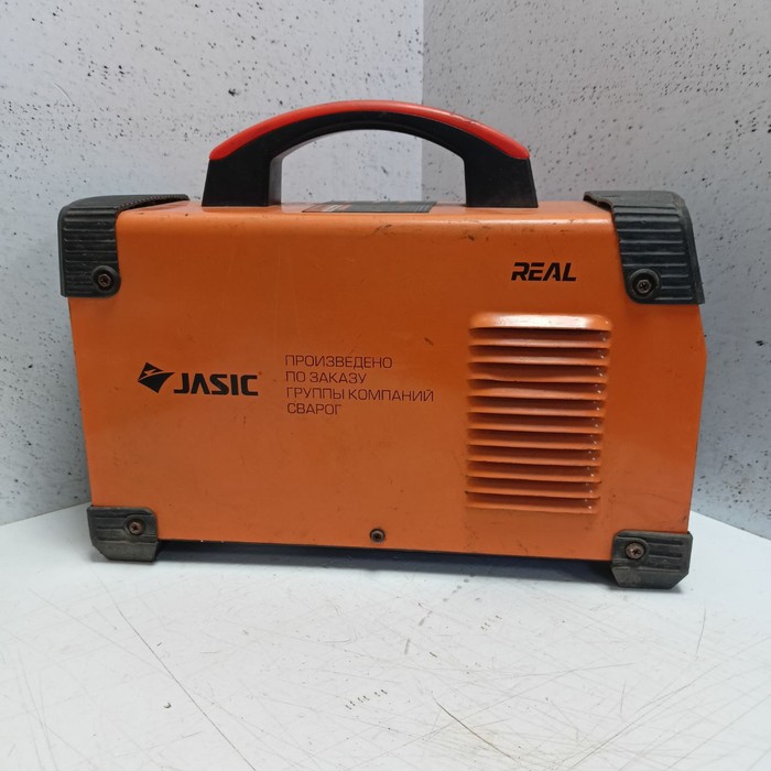 Сварочный аппарат Сварог Real ARC 220