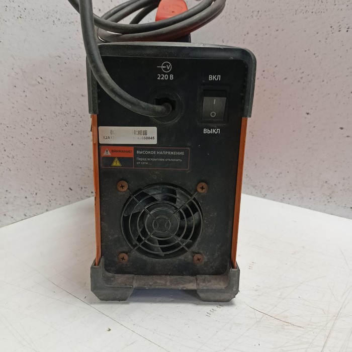 Сварочный аппарат Сварог Real ARC 220