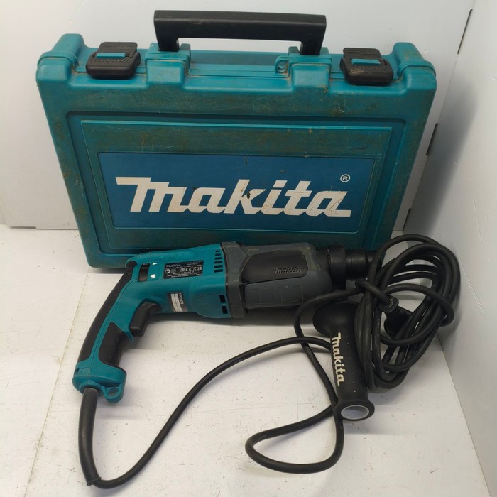 Перфоратор Makita hr2470