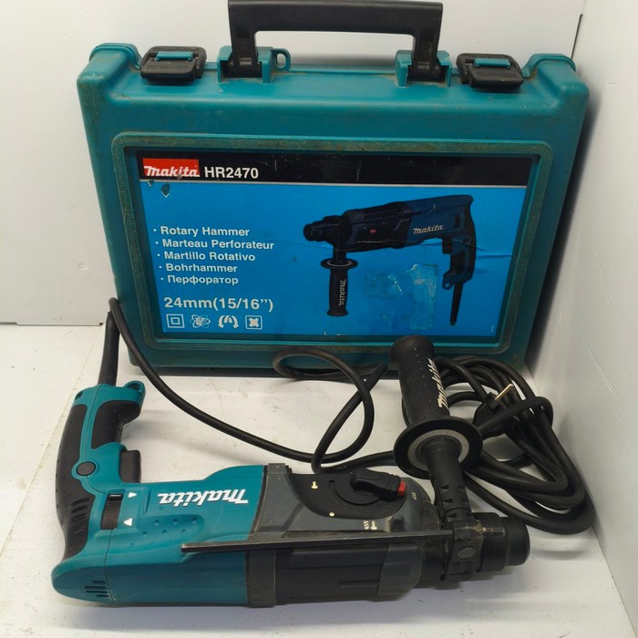 Перфоратор Makita hr2470