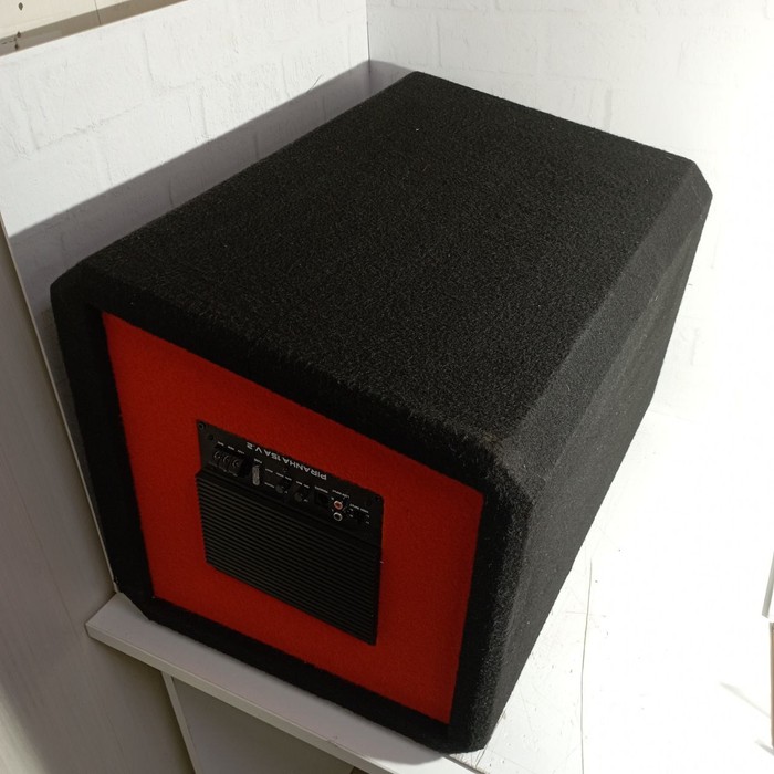 Сабвуфер Piranha 15a v2