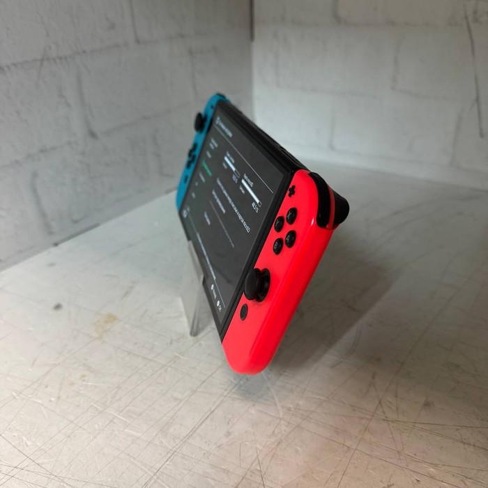 Игровая приставка Nintendo Switch  OLED